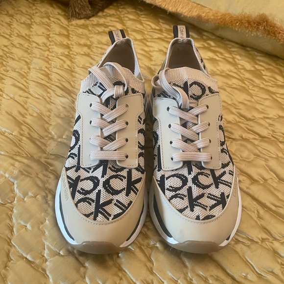 Calvin Klein monogram sneakers CK letter beige black - Picture 7 of 11